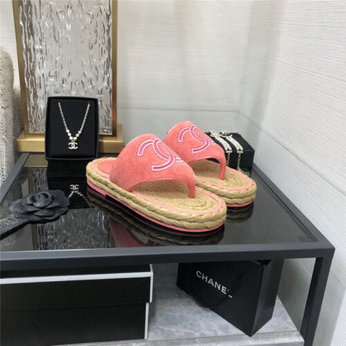 High Quality Luxury Chanel Straw Flip-Flops – Style 56326