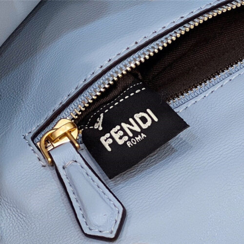 High Quality Luxury Fendi Baguette Bag – Style 32323 product detail