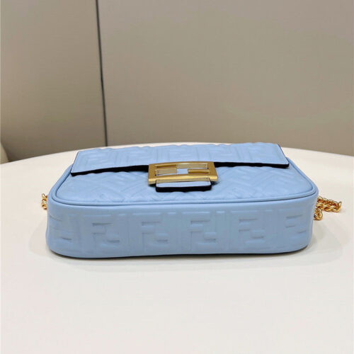 High Quality Luxury Fendi Baguette Bag – Style 32323 product detail