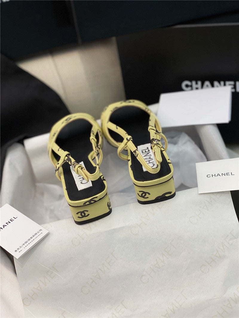 High Quality Luxury Chanel Flat Cutout Sandals – Style 21830 product detail