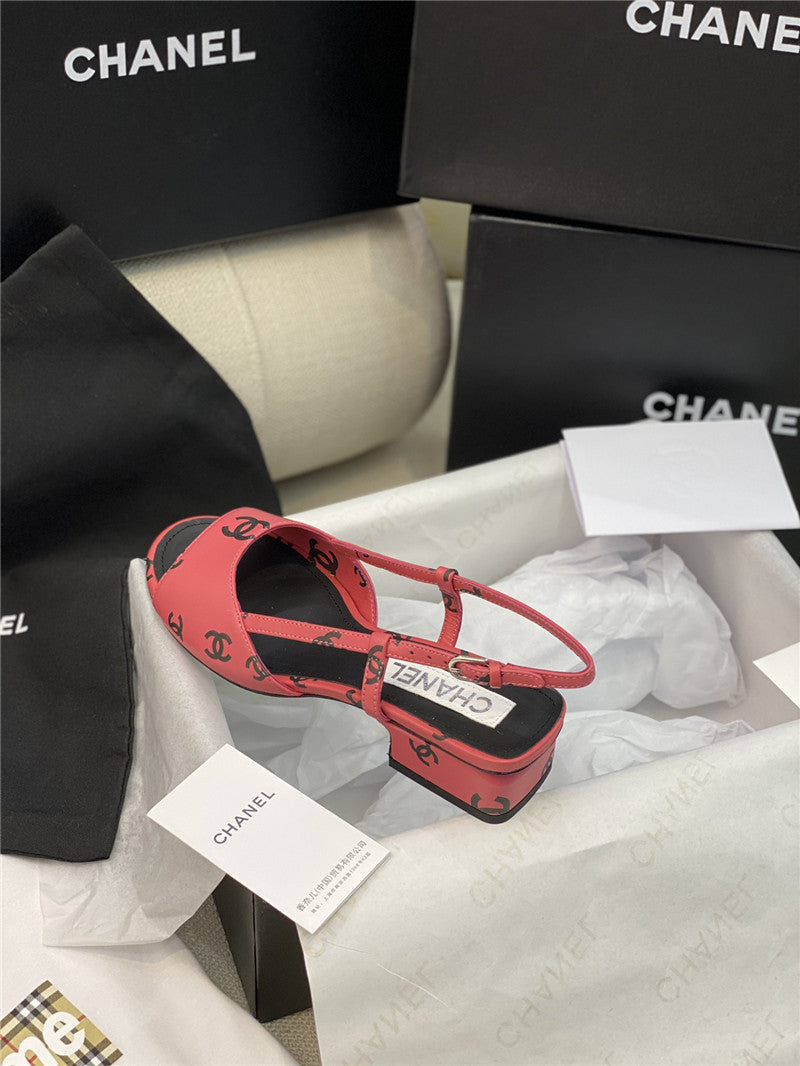 High Quality Luxury Chanel Flat Cutout Sandals – Style 85670 product detail