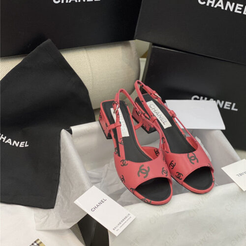 High Quality Luxury Chanel Flat Cutout Sandals – Style 85670 product detail