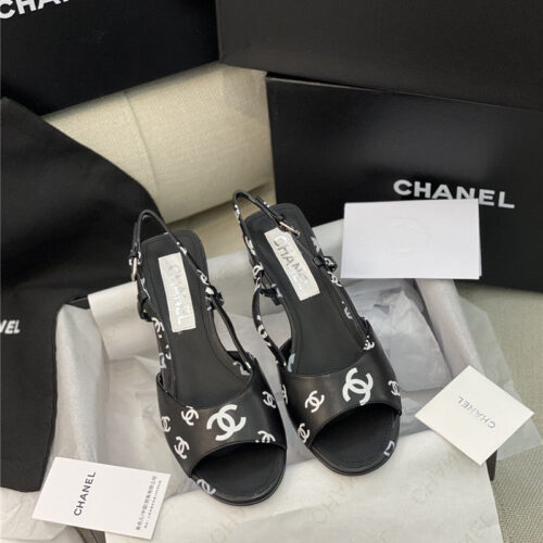 High Quality Luxury Chanel Flat Cutout Sandals – Style 47814