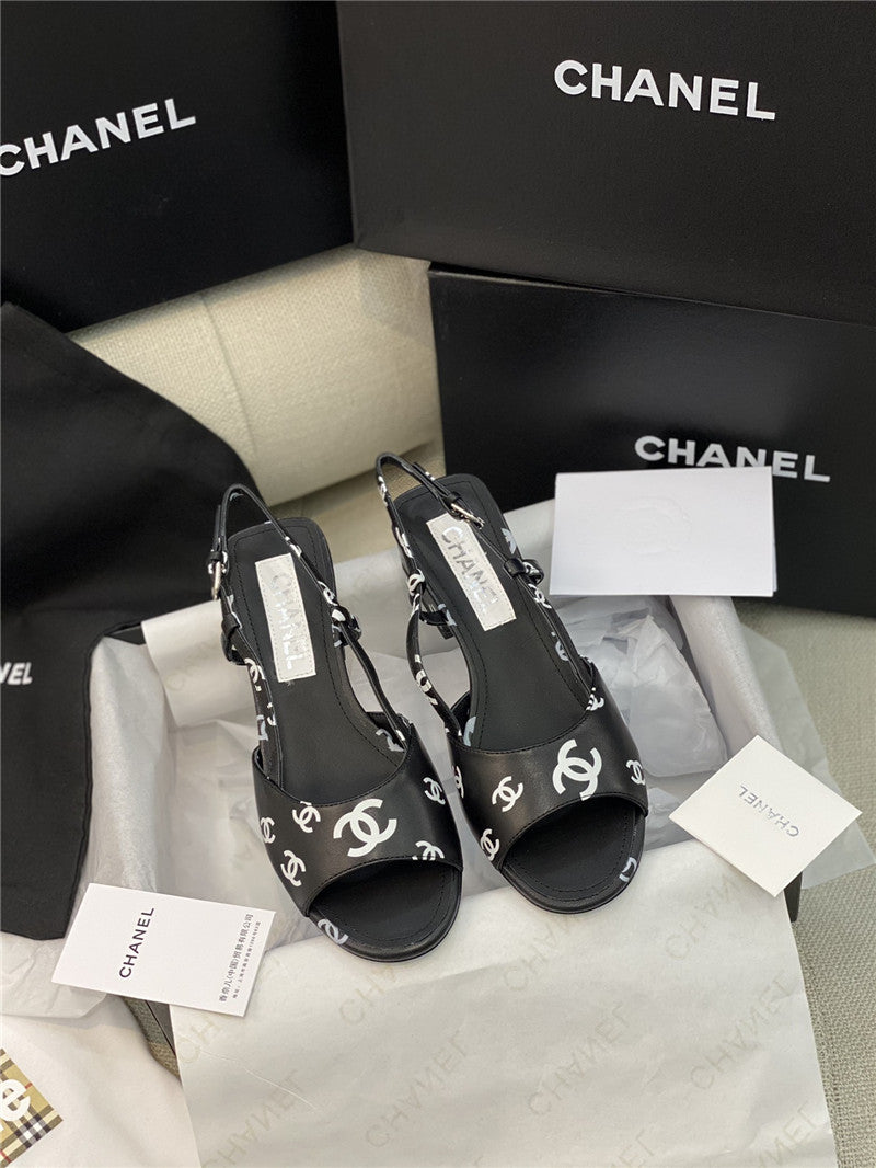 High Quality Luxury Chanel Flat Cutout Sandals – Style 47814