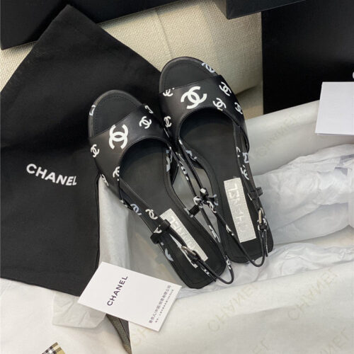 High Quality Luxury Chanel Flat Cutout Sandals – Style 47814 alternate view