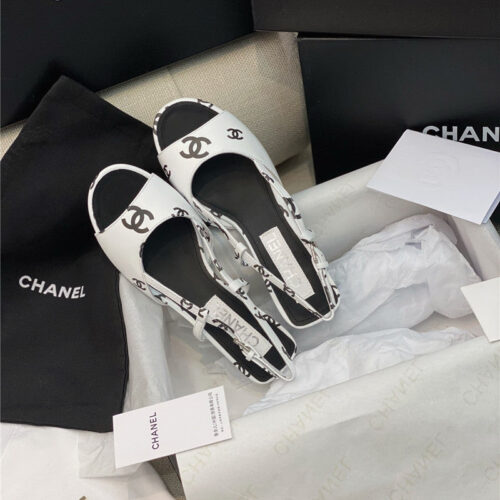 High Quality Luxury Chanel Flat Cutout Sandals product detail