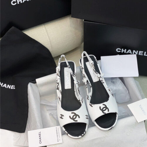 High Quality Luxury Chanel Flat Cutout Sandals product detail