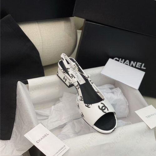 High Quality Luxury Chanel Flat Cutout Sandals product detail