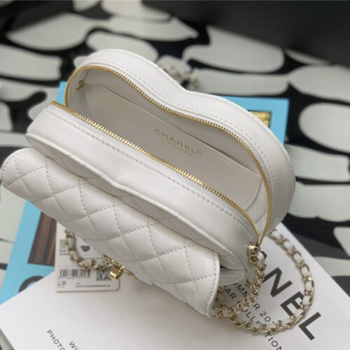 High Quality Luxury Chanel Heart Chain Diamond Bag product detail