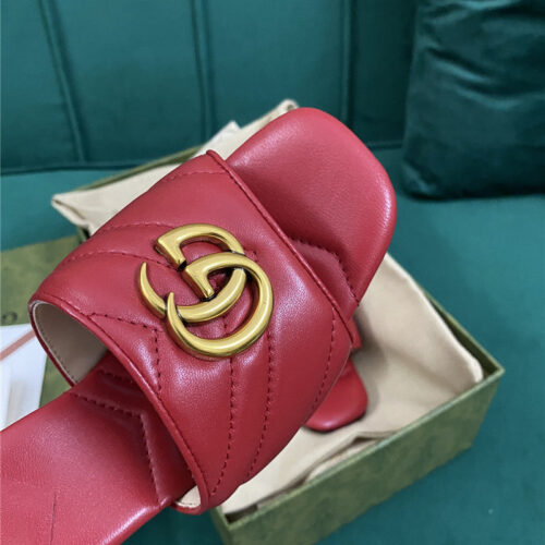 High Quality Luxury Gucci Diamond Lozenge Chunky Heel Slippers – Style 94451 product detail