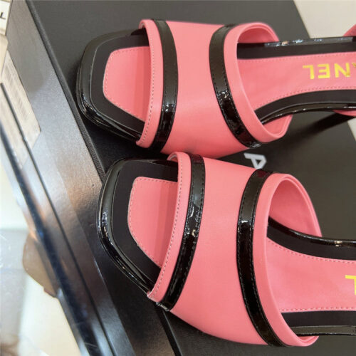 High Quality Luxury Chanel High Heel Sandals – Style 46950 product detail