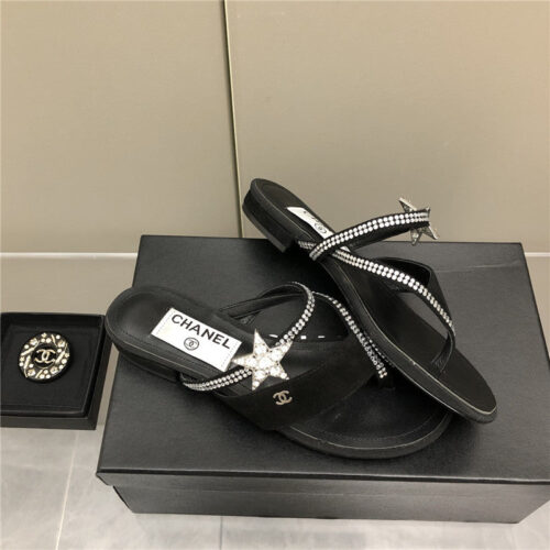 High Quality Luxury Chanel Chain Flat Sandals – Style 92070 product detail