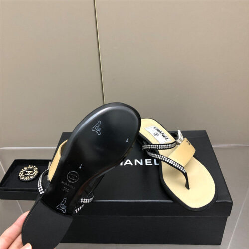 High Quality Luxury Chanel Chain Flat Sandals – Style 28230 product detail