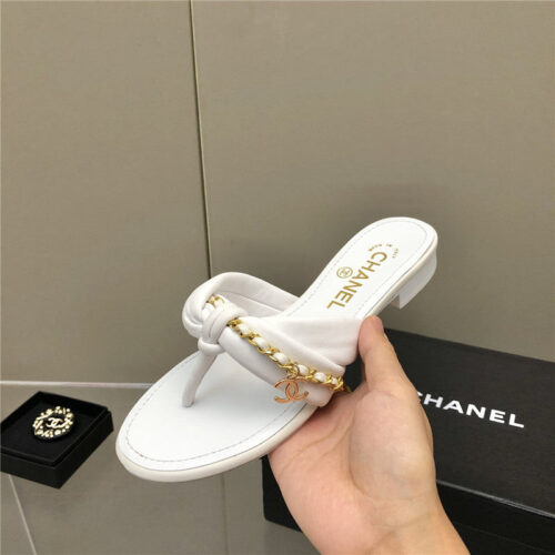 High Quality Luxury Chanel Chain Flat Sandals – Style 97158 product detail