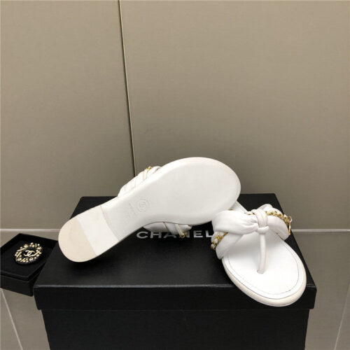 High Quality Luxury Chanel Chain Flat Sandals – Style 97158 product detail