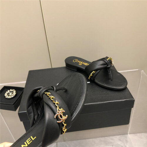 High Quality Luxury Chanel Chain Flat Sandals – Style 33318 product detail