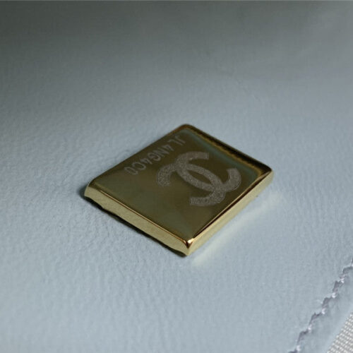 High Quality Luxury Chanel Heart Chain Diamond Bag – Style 47780 product detail