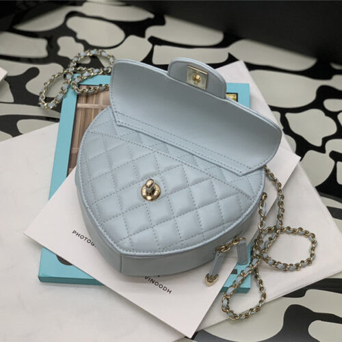 High Quality Luxury Chanel Heart Chain Diamond Bag – Style 47780 product detail
