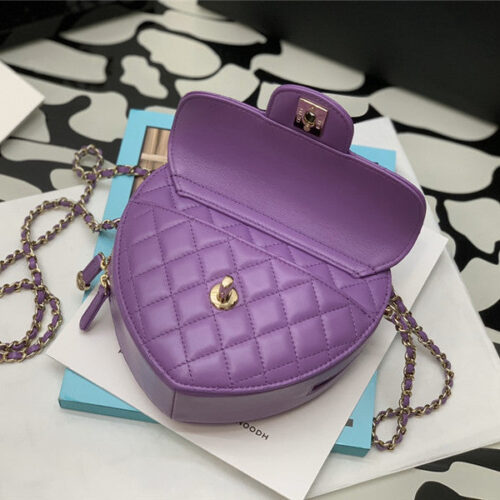 High Quality Luxury Chanel Heart Chain Diamond Bag – Style 47779 product detail