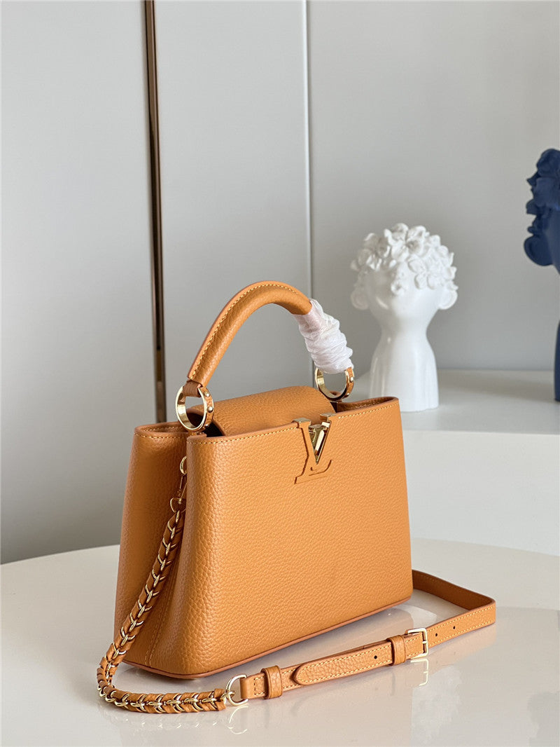 High Quality Luxury Louis Vuitton Capucines Small Bag Black product detail