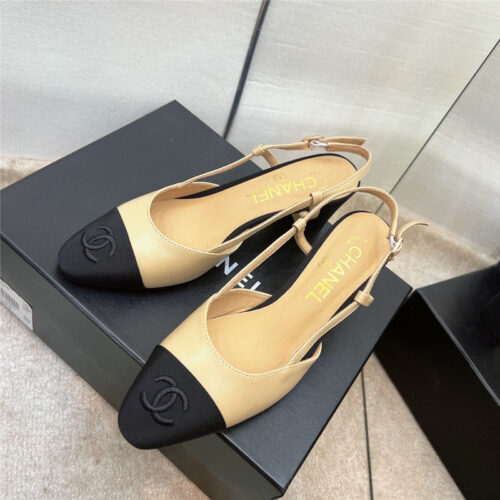 High Quality Luxury Chanel Chunky Heel Sandals – Style 20774 alternate view