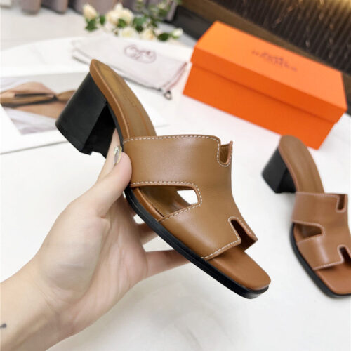 High Quality Luxury Chanel Calfskin Sneakers Womens – Style 28358 product detail