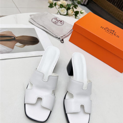 High Quality Luxury Chanel Calfskin Sneakers Womens product detail
