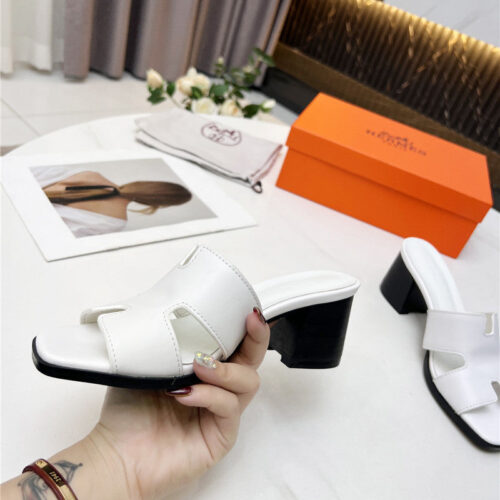 High Quality Luxury Chanel Calfskin Sneakers Womens product detail