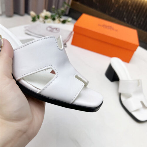 High Quality Luxury Chanel Calfskin Sneakers Womens product detail