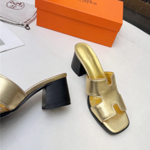 High Quality Luxury Chanel Calfskin Sneakers Womens – Style 31750 product detail