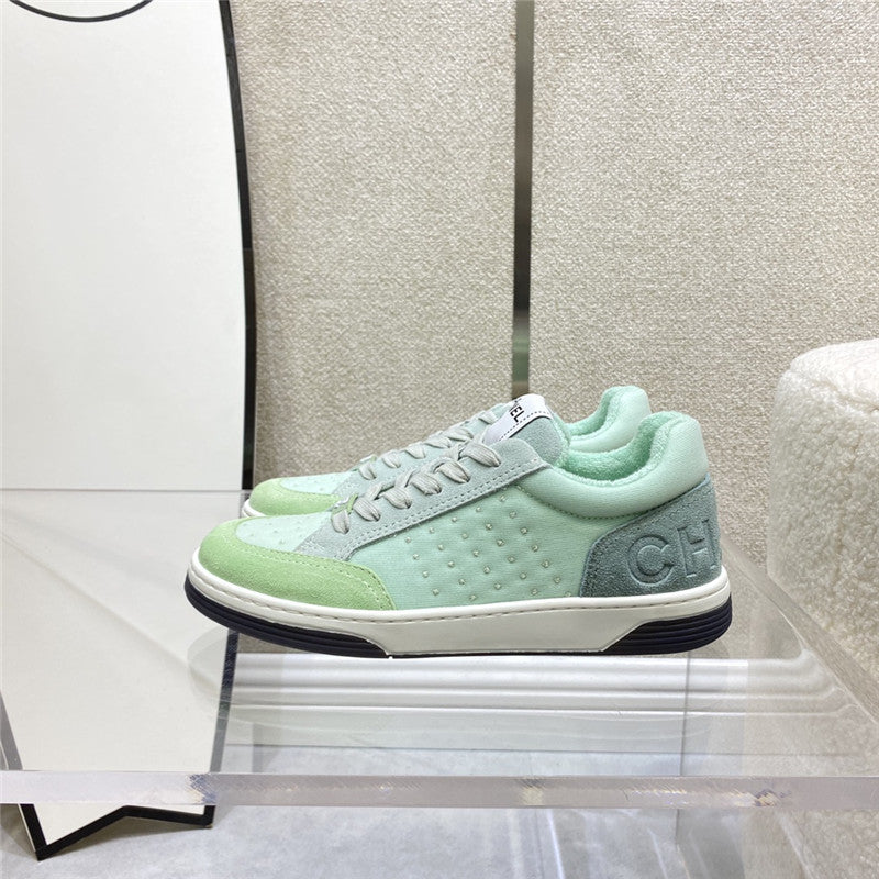 High Quality Luxury Chanel Calfskin Sneakers Womens – Style 00678 product detail