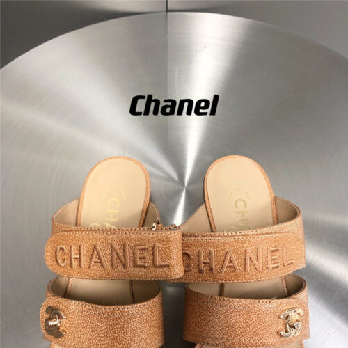 High Quality Luxury Chanel Velcro Button Slippers product detail