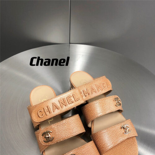 High Quality Luxury Chanel Velcro Button Slippers product detail