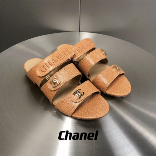 High Quality Luxury Chanel Velcro Button Slippers