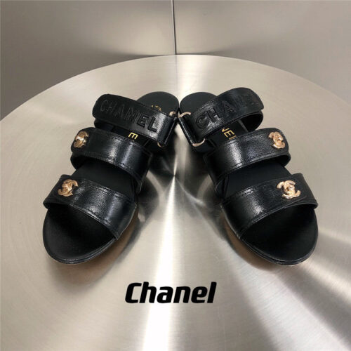 High Quality Luxury Chanel Velcro Button Slippers – Style 85574 product detail