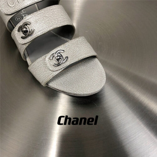 High Quality Luxury Chanel Velcro Button Slippers – Style 16646 product detail
