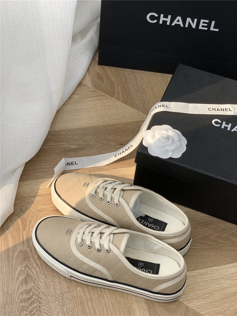 High Quality Luxury Chanel Classic Sneakers Women – Style 05798 product detail