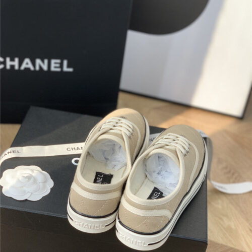 High Quality Luxury Chanel Classic Sneakers Women – Style 05798 product detail