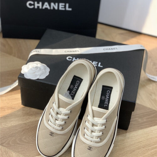 High Quality Luxury Chanel Classic Sneakers Women – Style 05798 product detail