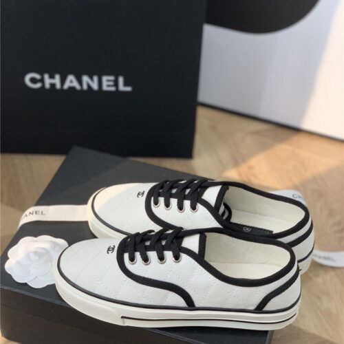 High Quality Luxury Chanel Classic Sneakers Women alternate view