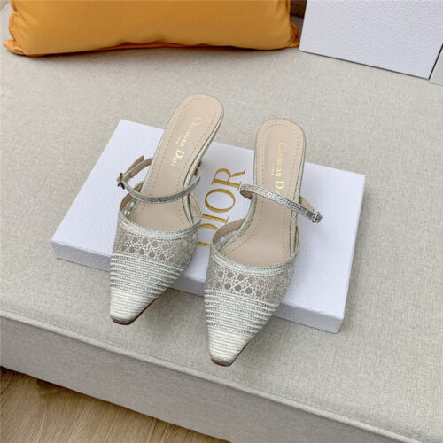 High Quality Luxury Dior Capture Heeled Mule – Style 49670 product detail