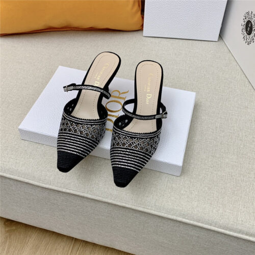 High Quality Luxury Dior Capture Heeled Mule product detail