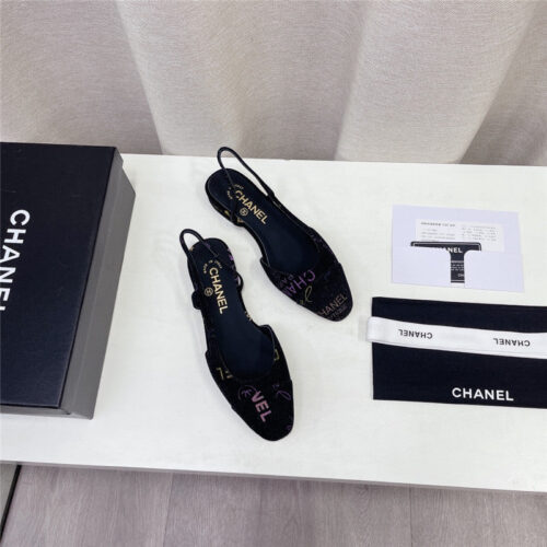 High Quality Luxury Chanel Chunky Heel Flat Graffiti Sandals product detail
