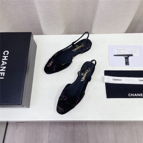 High Quality Luxury Chanel Chunky Heel Flat Graffiti Sandals product detail
