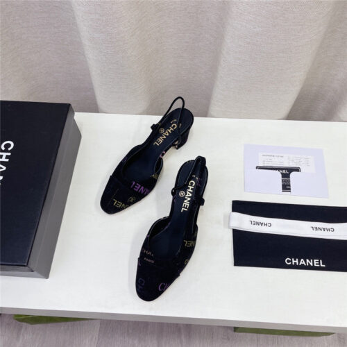 High Quality Luxury Chanel Chunky Heel Graffiti Sandals product detail