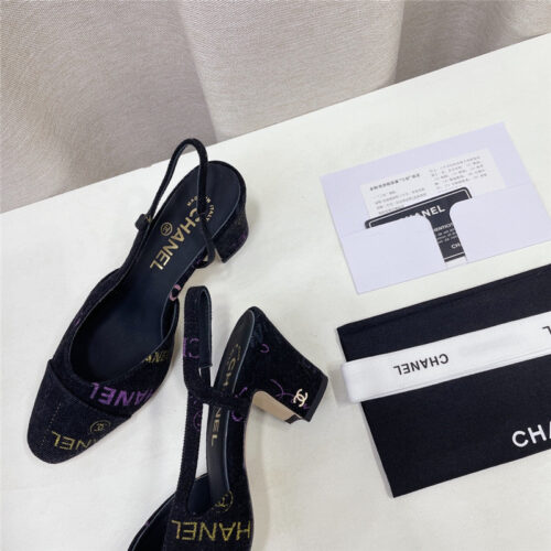 High Quality Luxury Chanel Chunky Heel Graffiti Sandals product detail