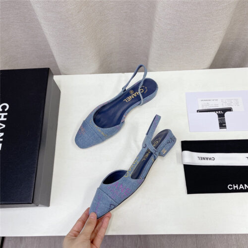 High Quality Luxury Chanel Chunky Heel Flat Graffiti Sandals – Style 64870 product detail