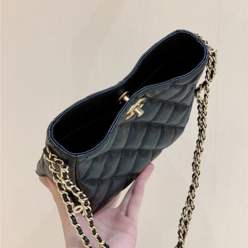 High Quality Luxury Chanel Hobo Bag With Chain product detail