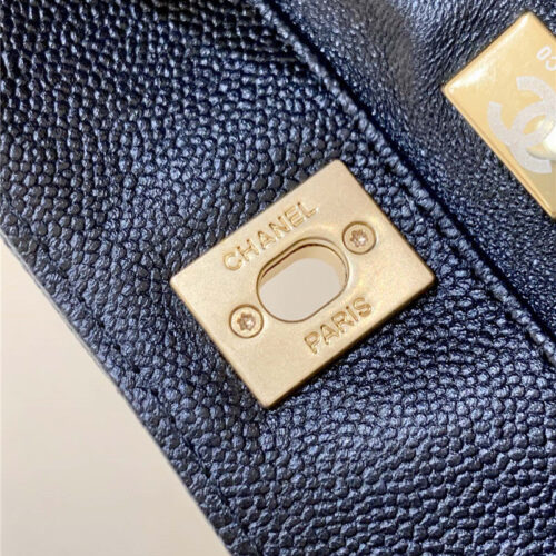 High Quality Luxury Chanel Hobo Bag With Chain product detail