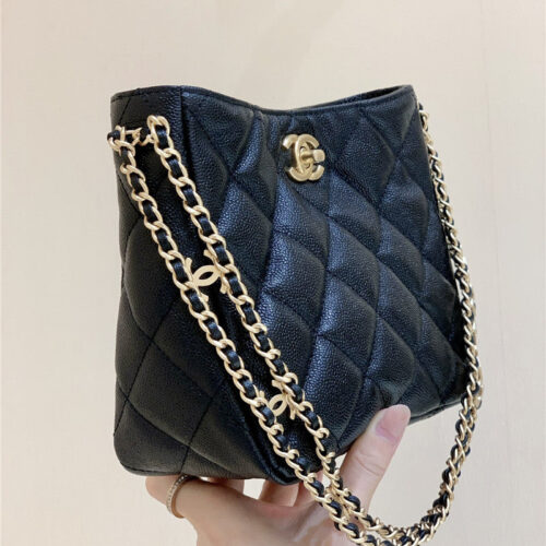 High Quality Luxury Chanel Hobo Bag With Chain product detail